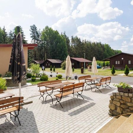 Camping La Provence Otel Velka Hledsebe Dış mekan fotoğraf